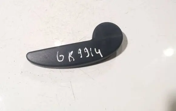 Toyota Corolla Verso AR10 Seat adjustment knob 5128030