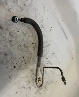 Mitsubishi L200 Power steering hose/pipe/line