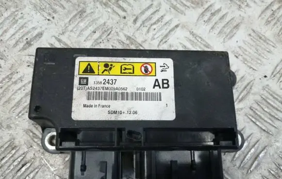 Opel Astra K Airbag control unit/module 13582437 SDM101206