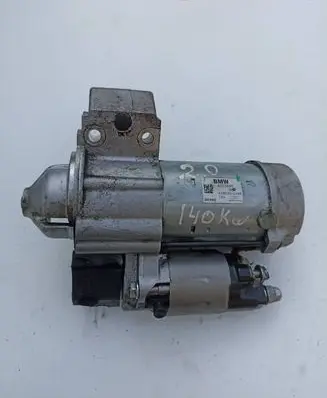 BMW 5 F10 F11 Starter motor 8570846 4380000496