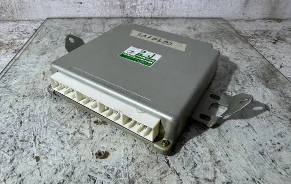 Subaru Forester SF Engine control unit/module 22611AG595 A18000 3123
