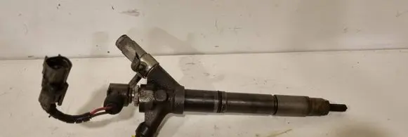 Toyota Corolla Verso AR10 Fuel injector 236700R040 06H05161