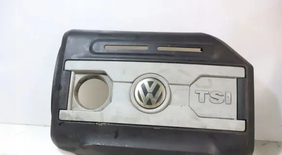 Volkswagen PASSAT B6 Engine cover (trim)