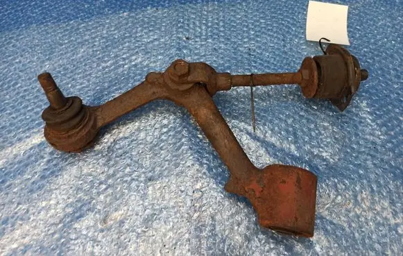 Rolls-Royce Silver Spirit Front lower control arm/wishbone UR21753