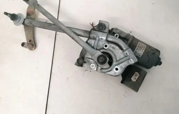 Mercedes-Benz A W168 Wiper motor 404388 404.388