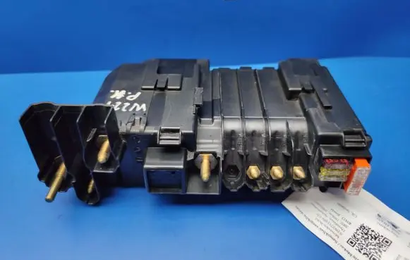 Mercedes-Benz S W221 Fuse module 2215400850