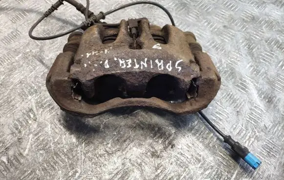 Mercedes-Benz Sprinter W906 Front brake caliper 28906