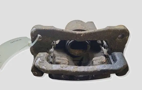 Toyota Avensis Verso Rear brake caliper