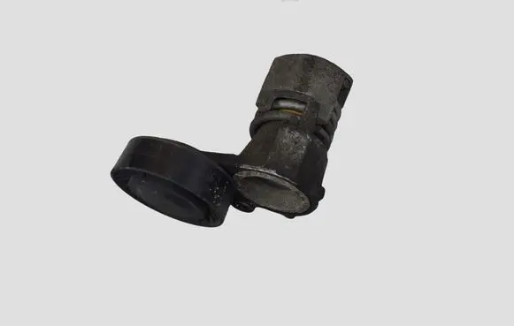 Volvo V40 Generator/alternator belt tensioner