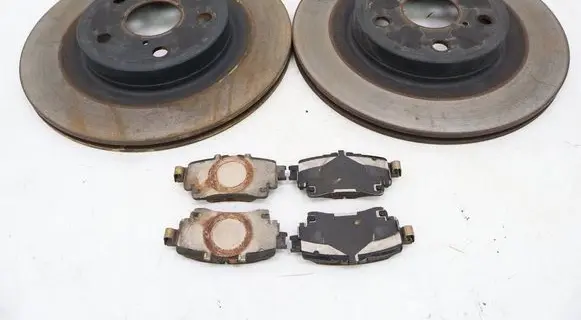 Toyota Avensis T250 Brake discs and calipers set 1274739152