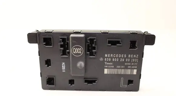 Mercedes-Benz Vito Viano W639 Door control unit/module 6399002900