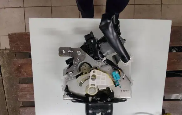 Honda CR-V Tailgate/trunk/boot lock/catch/latch 1638000120