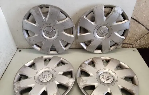 Citroen C4 I R16 wheel hub/cap/trim 