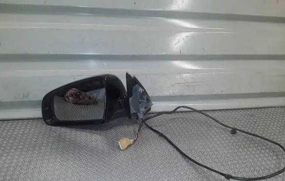 Audi A4 S4 B7 8E 8H Front door electric wing mirror E1010681