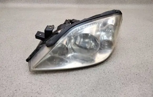 Nissan Primera Headlight/headlamp 09051310