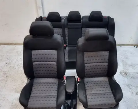 Seat set
