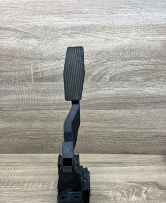 Opel Zafira A Accelerator throttle pedal 90581208 0281002298 970109432