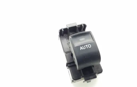 Toyota Prius (XW30) Electric window control switch