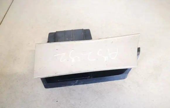 Opel Astra H Car ashtray 13133284 31574-0100