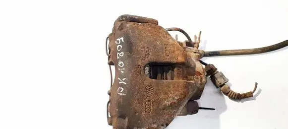 Volkswagen PASSAT B5.5 Front brake caliper 