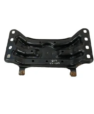 Mercedes-Benz GLK (X204) Gearbox mounting bracket A2042400302