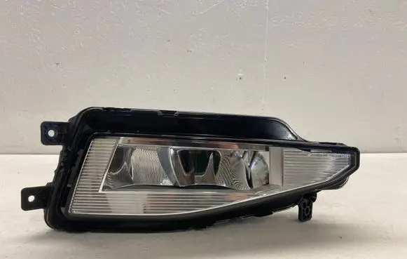Volkswagen PASSAT B8 Front fog light 3G0941700 1NA01379702 1NA2444