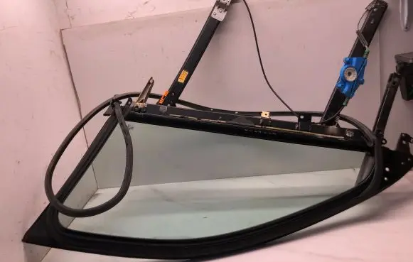 Front door window regulator with motor