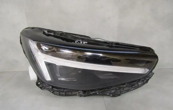 Volvo XC40 Headlight/headlamp 32392325