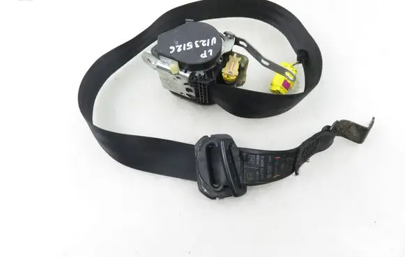 Volkswagen Polo IV 9N3 Front seatbelt 6Q4857705J