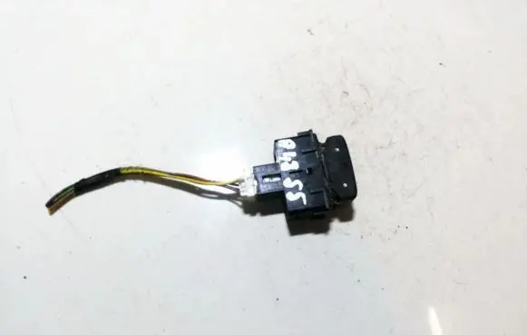 Nissan Micra Electric window control switch