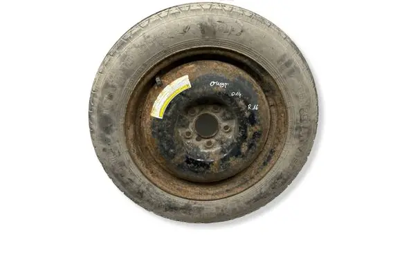 Nissan Quest R16 spare wheel