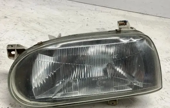 Volkswagen Golf III Headlight/headlamp 1305235211