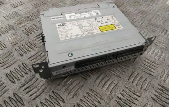 BMW 3 F30 F35 F31 GPS navigation control unit/module 6821135