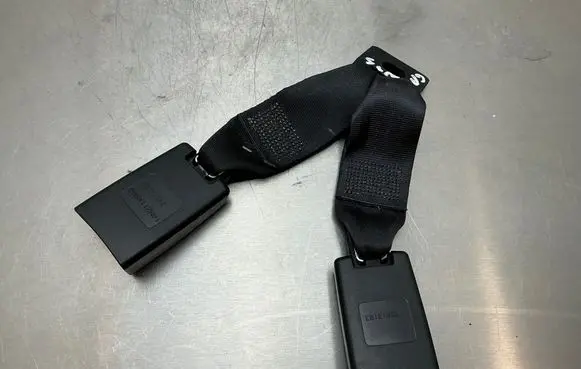 Fiat Freemont Middle seatbelt buckle (rear) 35013103 34513203 1AN211X9AB