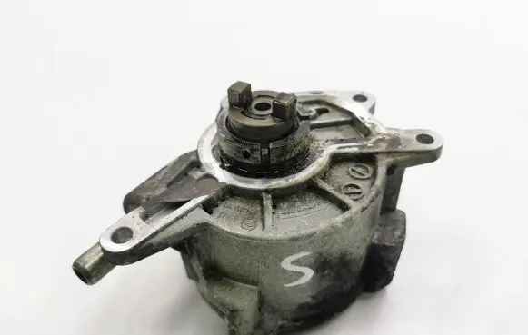 Vacuum pump
