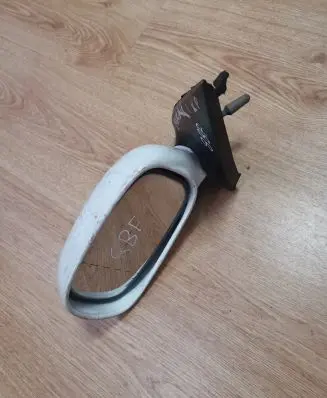Nissan Micra Manual wing mirror 011156 021156