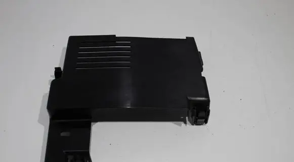 Bentley Continental Front door seat control surround trim 8W3959115C