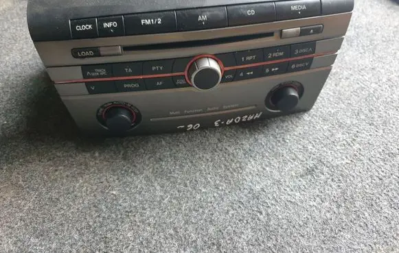 Mazda 3 I Radio/CD/DVD/GPS head unit 14794008