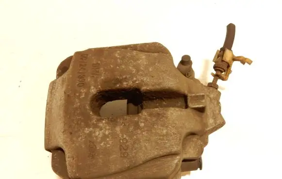 BMW 5 F10 F11 Front brake caliper 62163