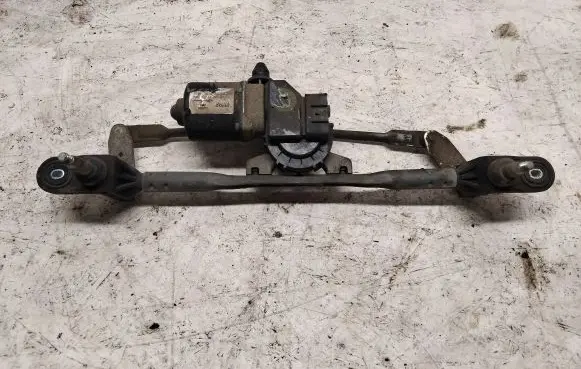 Fiat 500 Front wiper linkage and motor MS1592008650