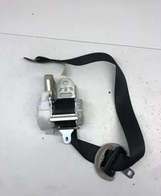 Toyota Avensis T270 Front seatbelt 7P1510P