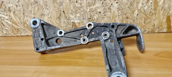 Volkswagen Touran I Front lower control arm/wishbone 1k0199296f