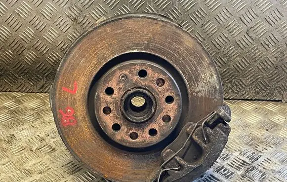Volkswagen PASSAT B6 Front wheel hub spindle knuckle