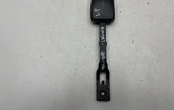 Renault Laguna III Front seatbelt buckle 868430001R 1001051