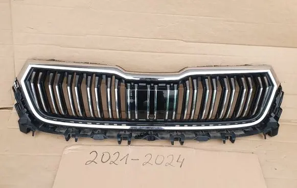 Skoda Kodiaq Front bumper upper radiator grill 565853653K 565853653J