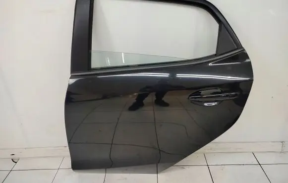Mazda 2 Rear door 