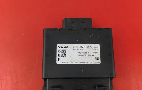 Audi A8 S8 D5 Engine ECU kit and lock set 4N0907133A
