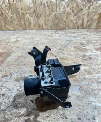 Opel Insignia A ABS Pump 22838815 16817028 16312231