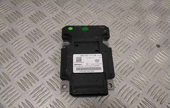 Audi A8 S8 D5 Air suspension control unit module (rear) 4N0907777AE