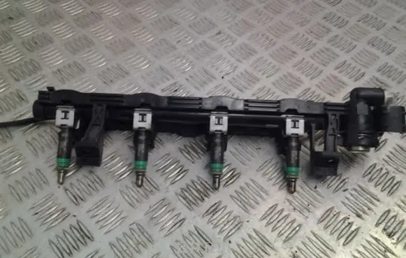 Ford Focus Fuel injectors set 7292Q11238 1C1269425